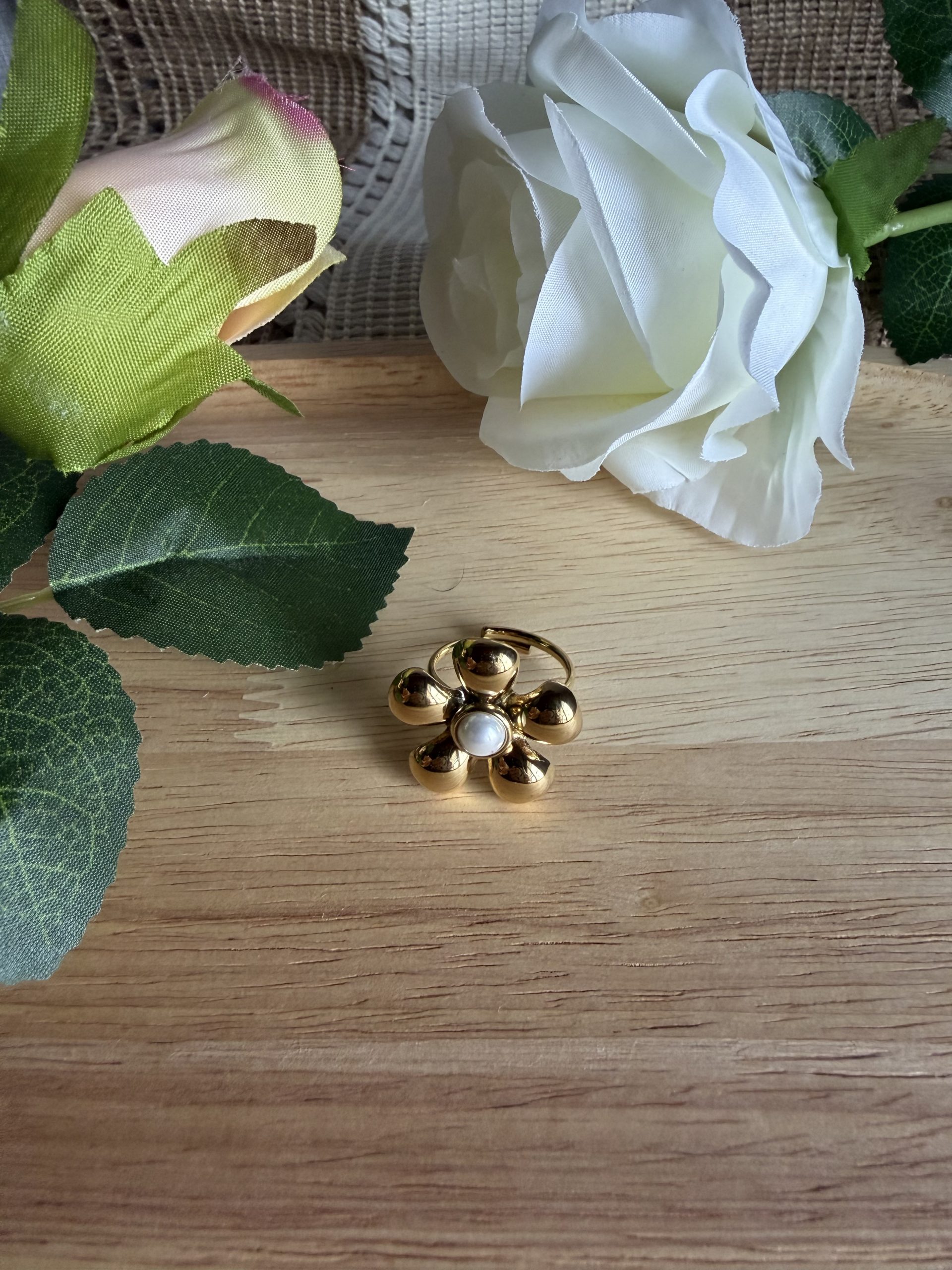 Bague "Fleur de Perle"